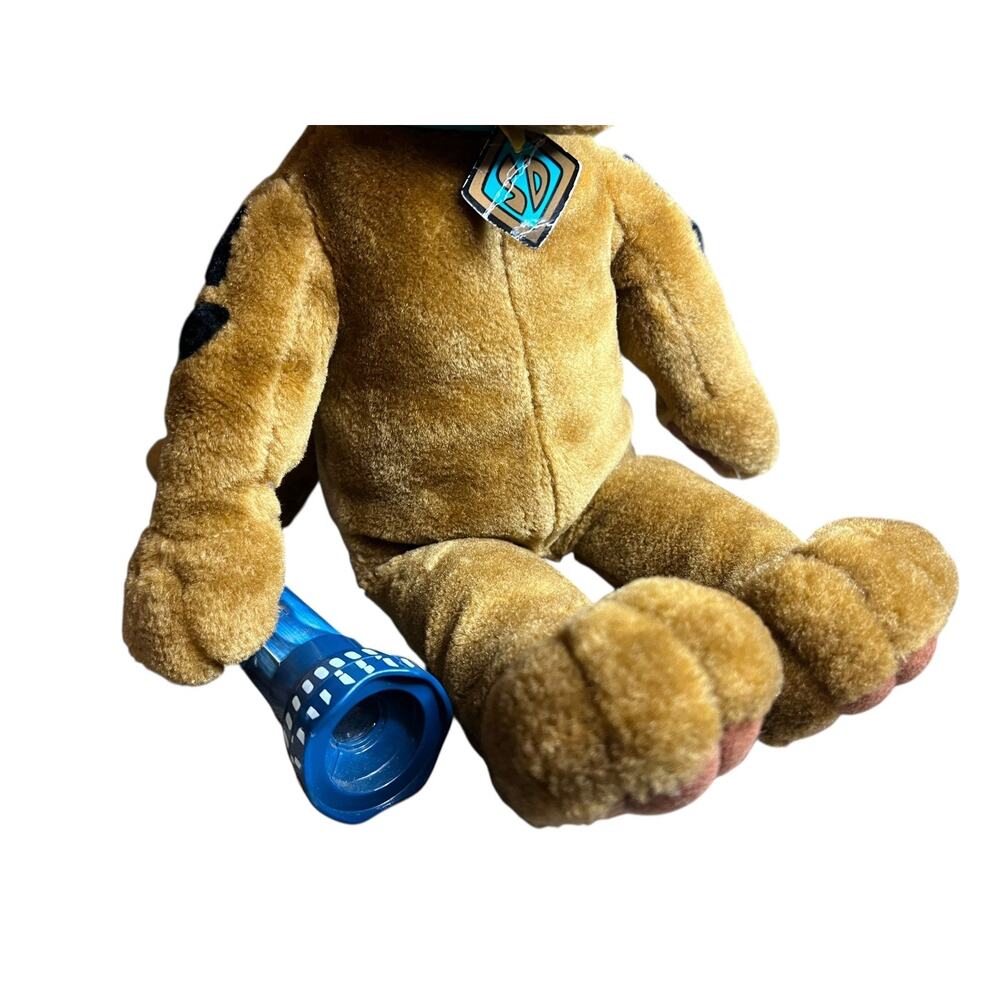 Hanna Barbera Scooby Doo Scared Silly w. Flashlight Talking Plush 18" not tested - Picture 4 of 11